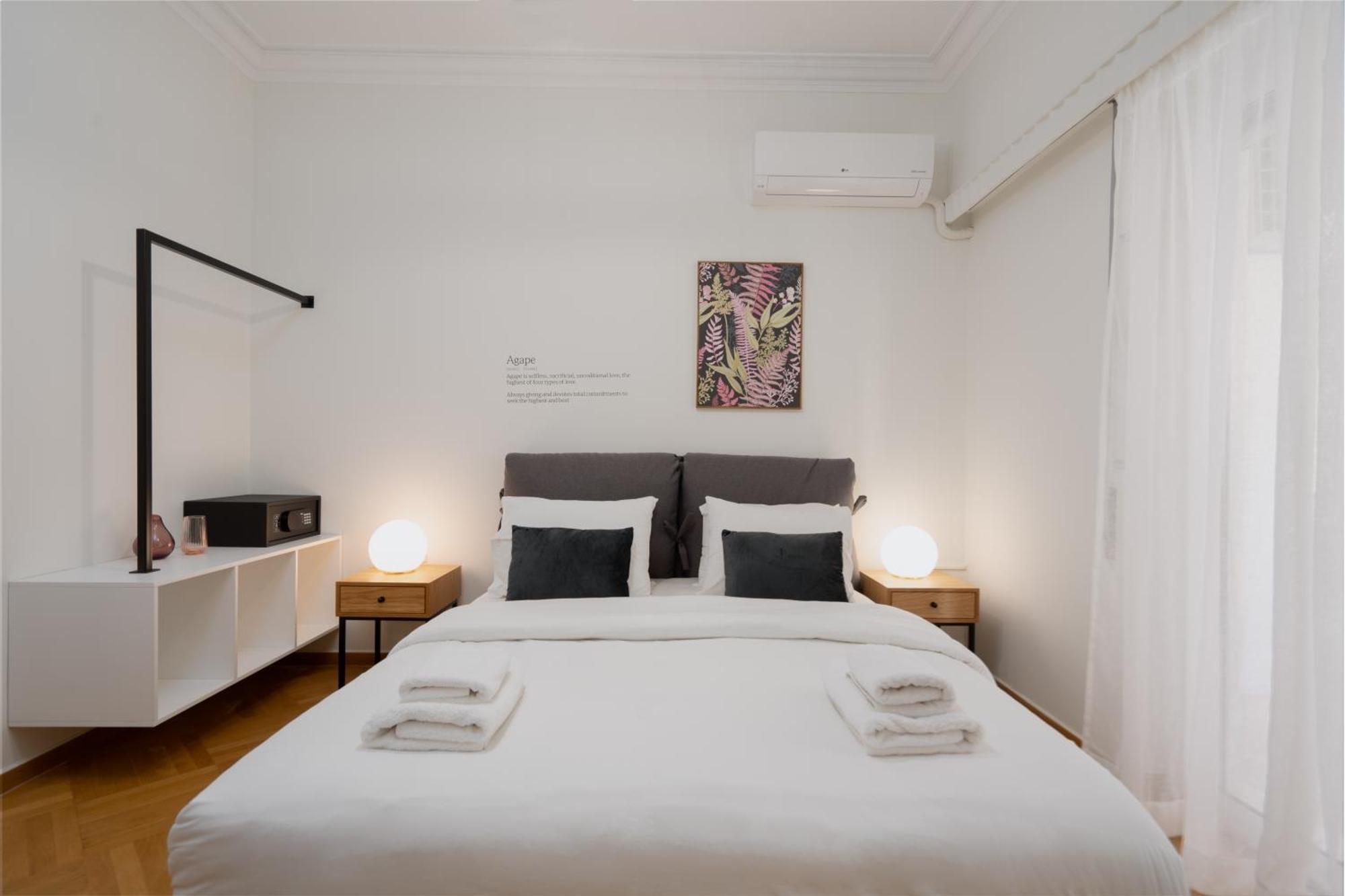 Appartamento Metroscape Retreat Nearby Metro Station Atene Esterno foto
